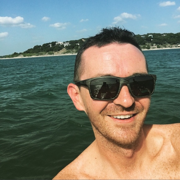 Meet your Posher, Ryan - Picture 4 of 4